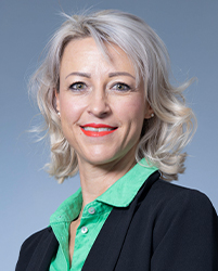 Ms M Fuchs
